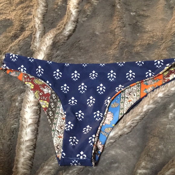 Bohemian patterned Bikini - Picture 3 of 5